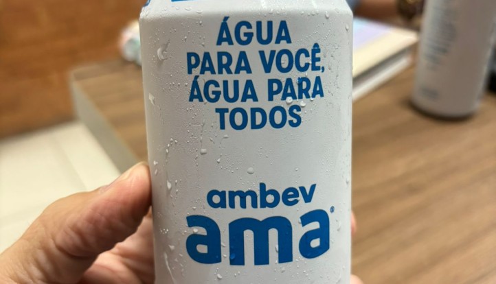 AMBEV para a sua produção de cerveja para envasar água para população do Rio Grande do Sul
