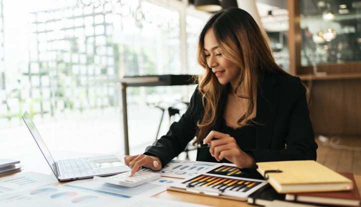 Boas práticas financeiras para encerrar o ano no azul