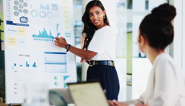 Análise de Dados para Pequenos Negócios: Do Insight à Ação Prática