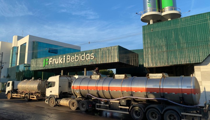 Fruki Bebidas ultrapassa 17 milhões de litros de água potável e mineral doados ao Rio Grande do Sul