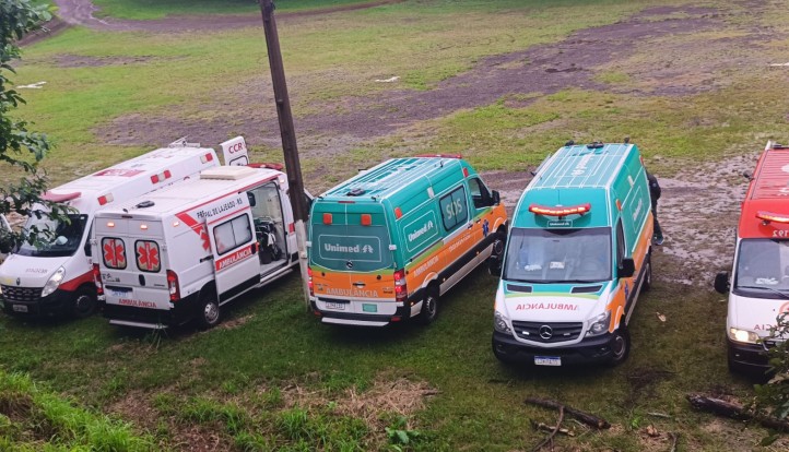 Unimed VTPR atua no salvamento e resgate durante enchentes no RS