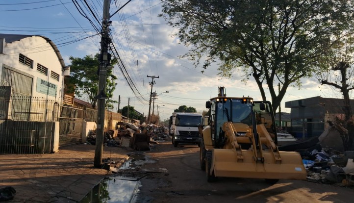Corsan presta apoio na recuperação dos municípios com mutirões de limpeza e desobstrução de vias públicas