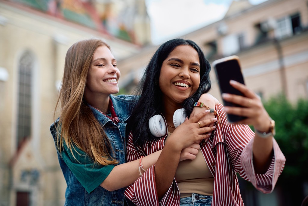 Micro e nanoinfluenciadores: a força dos líderes de nicho no B2B
