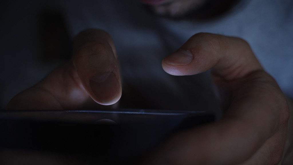 O feed infinito e a busca por pertencimento em 2026: comportamento digital, microcomunidades e o futuro do engajamento