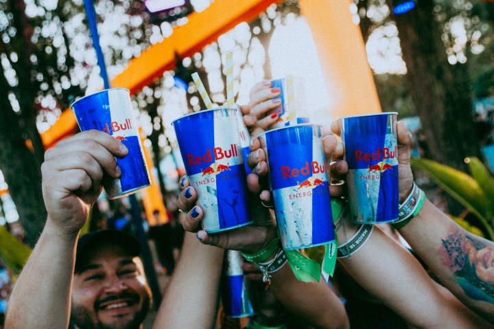 Bastidores com artistas e área exclusiva: ação premia quem souber mais sobre história do Planeta Atlântida