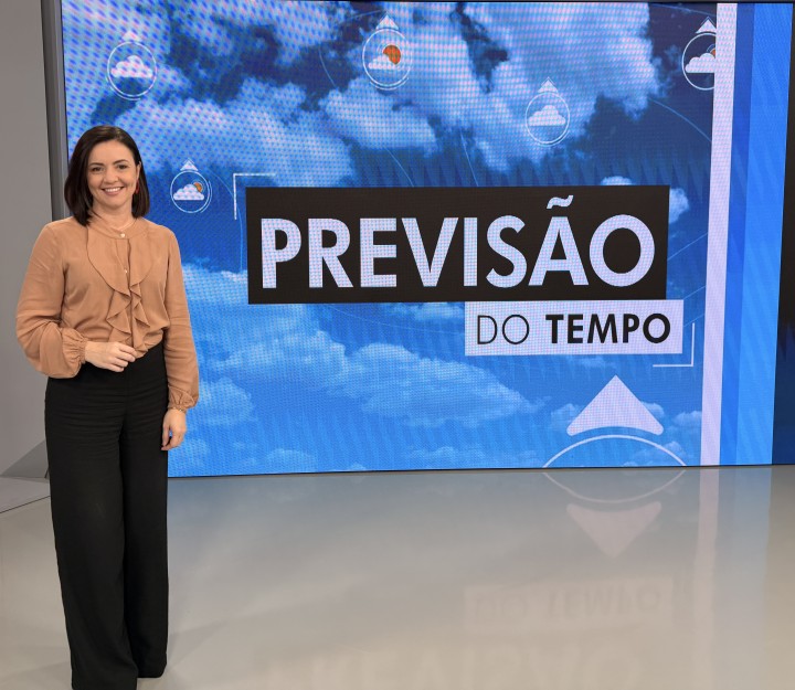 Talita Rosa assume previsão do tempo no "RBS Notícias"