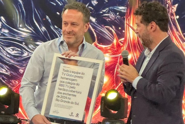 RBS TV recebe homenagem da Globo pela atuação na enchente de 2024
