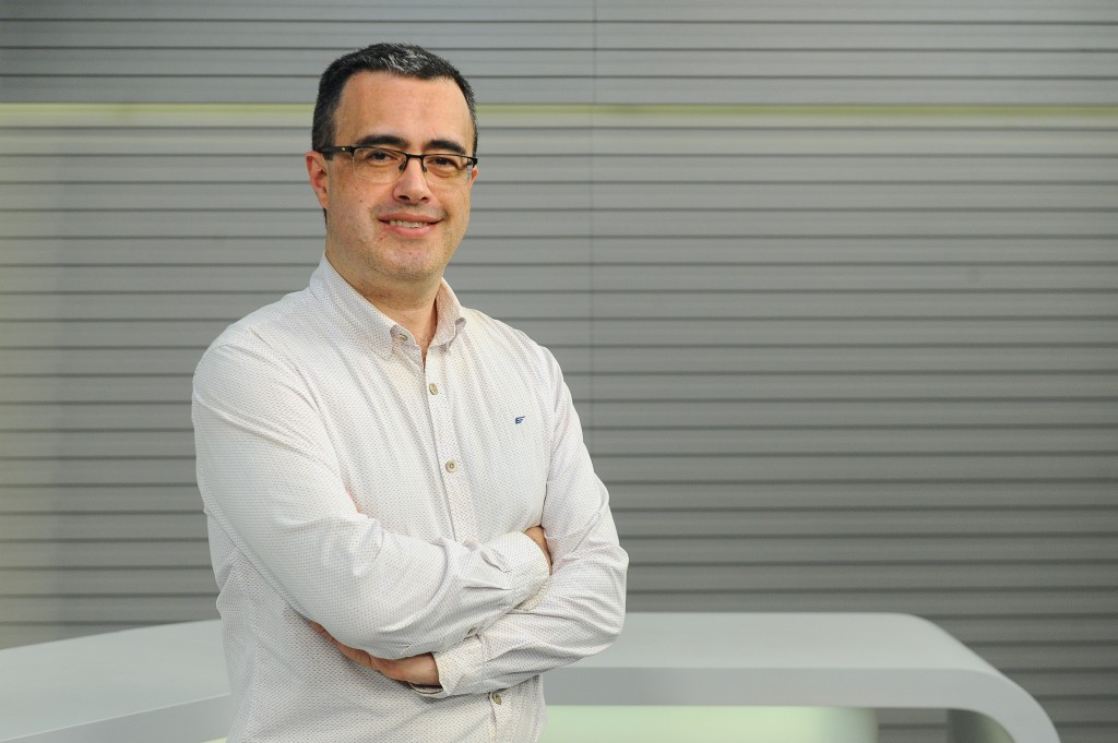 Comunicador Alessandro Valim estreia em GZH e no bloco local do Jornal do Almoço da RBS TV Serra