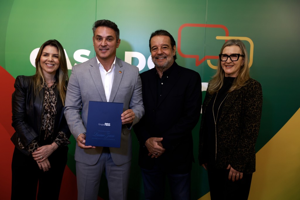 Grupo RBS entrega dossiê sobre os principais desafios do Rio Grande do Sul ao governador eleito Luciano Zucco